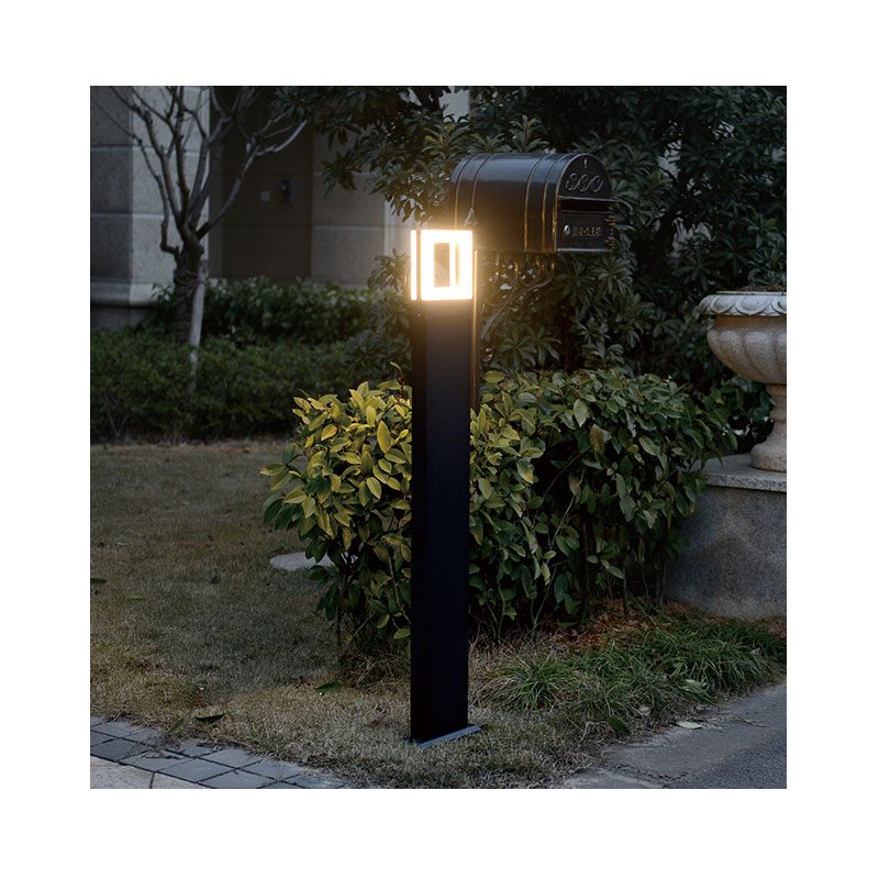 potelet-rectangulaire-led-diffuseur-carre-2.jpg potelet-rectangulaire-led-diffuseur-carre-2.jpg